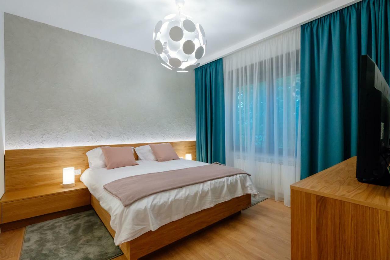Arbans Elegant Apartment In The City Center Bucarest Exterior foto